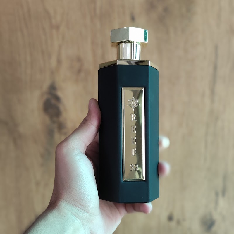 Reef 33 Black